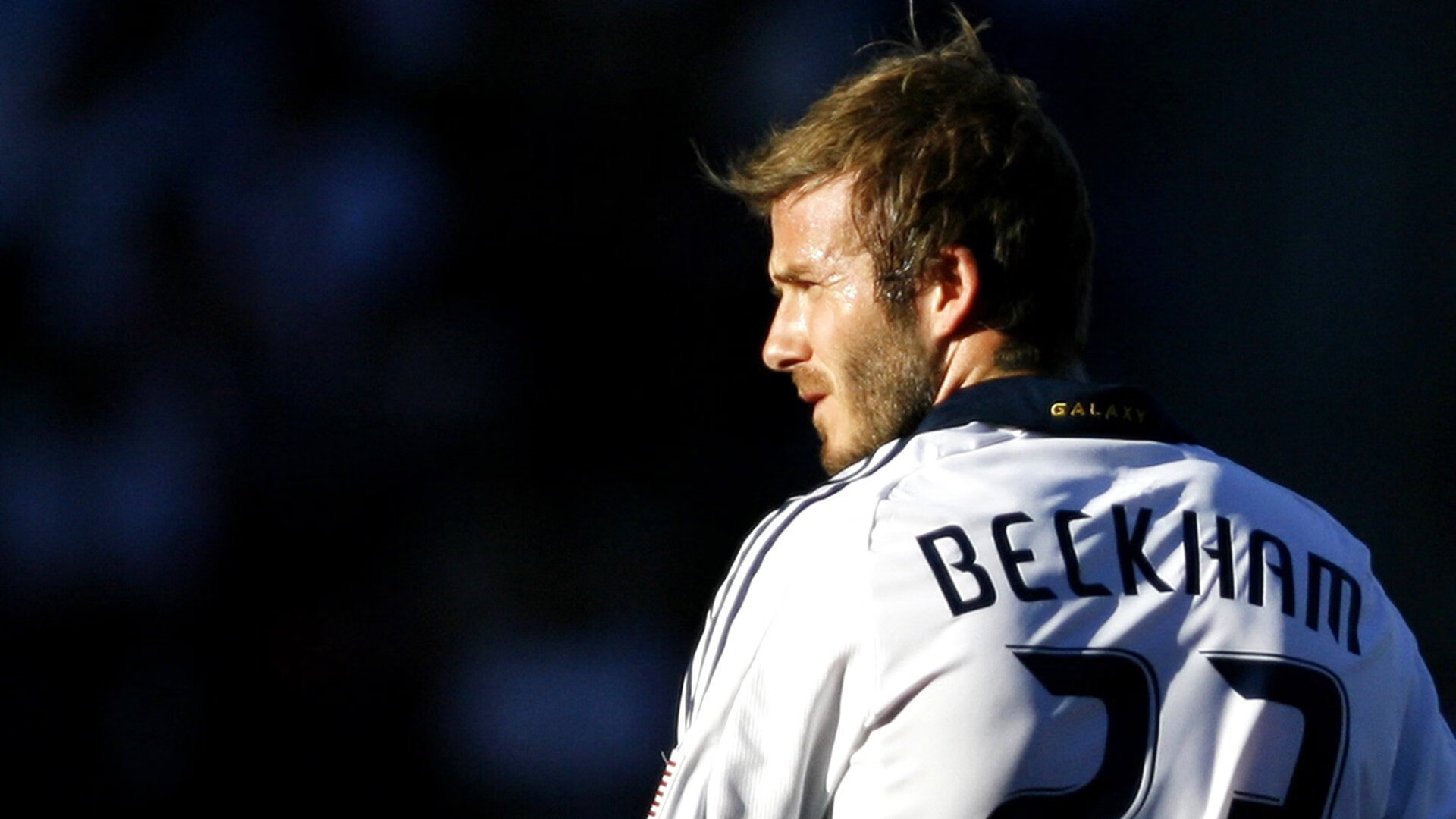 双线传奇，AC米兰欧战破冰，维尼修斯德甲封神