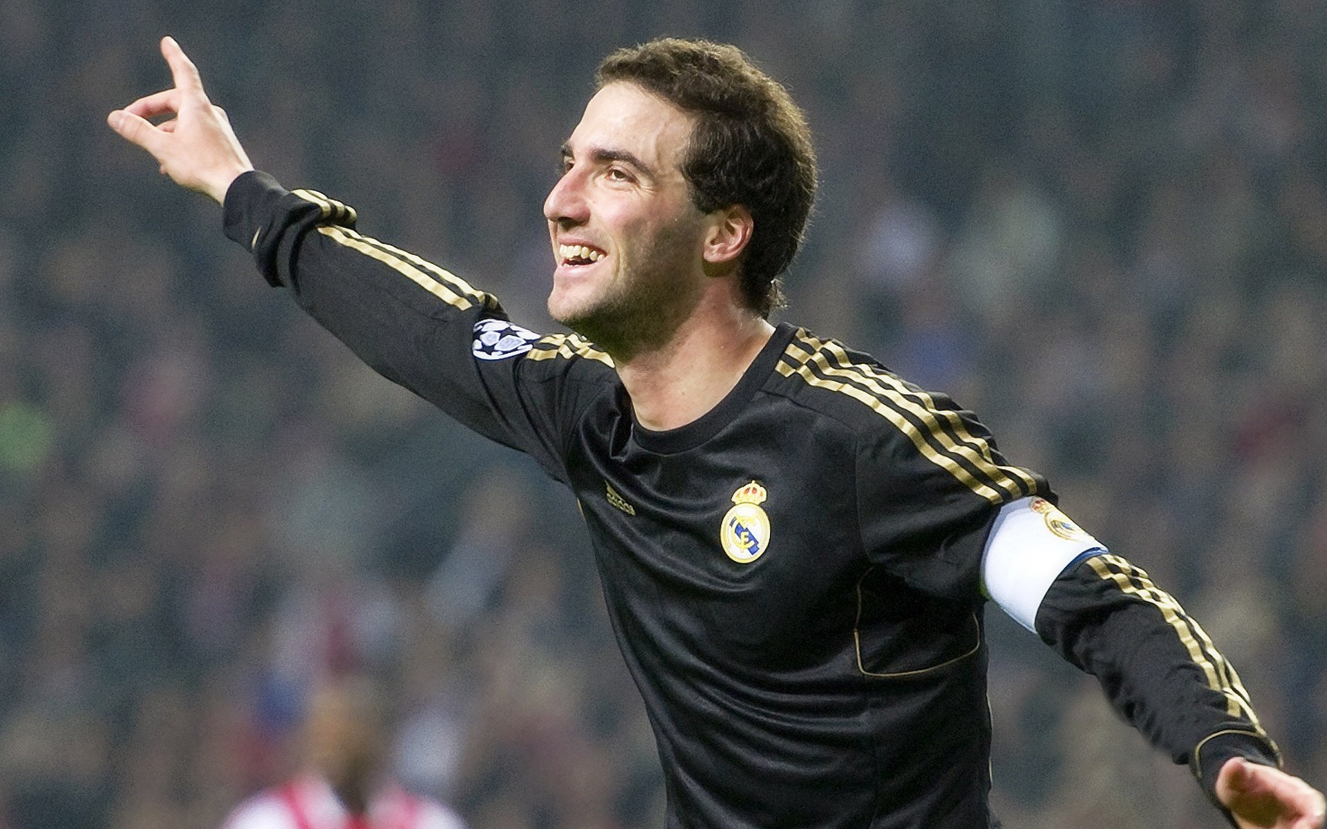 硬仗见真章！雄鹿力克山西，英格拉姆关键先生本色尽显